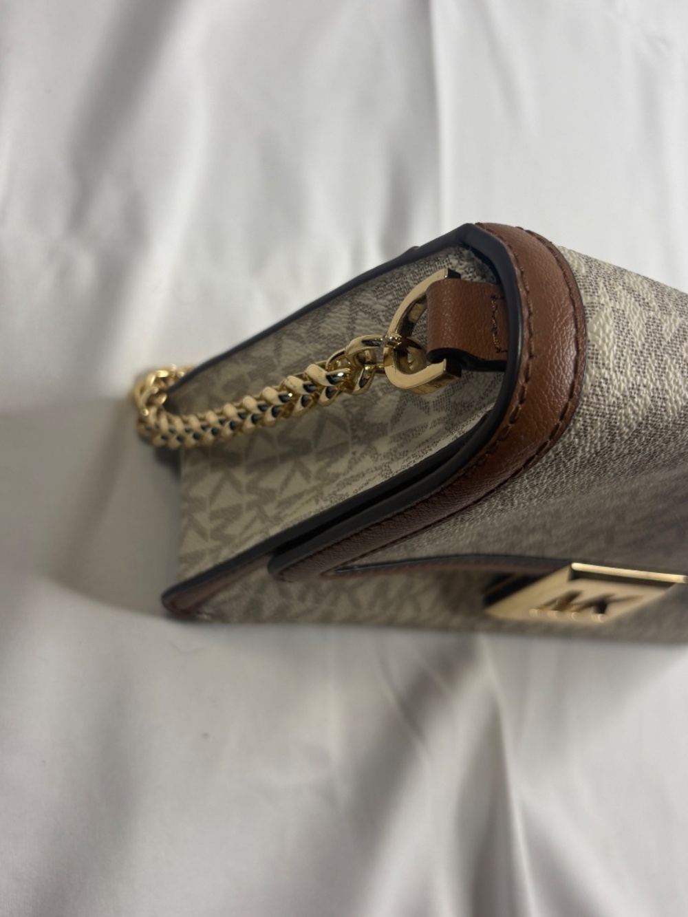 Michael Kors Sonia Medium logo Convertible Shoulder Bag MK NWT Beige NO STRAP - Picture 7 of 15